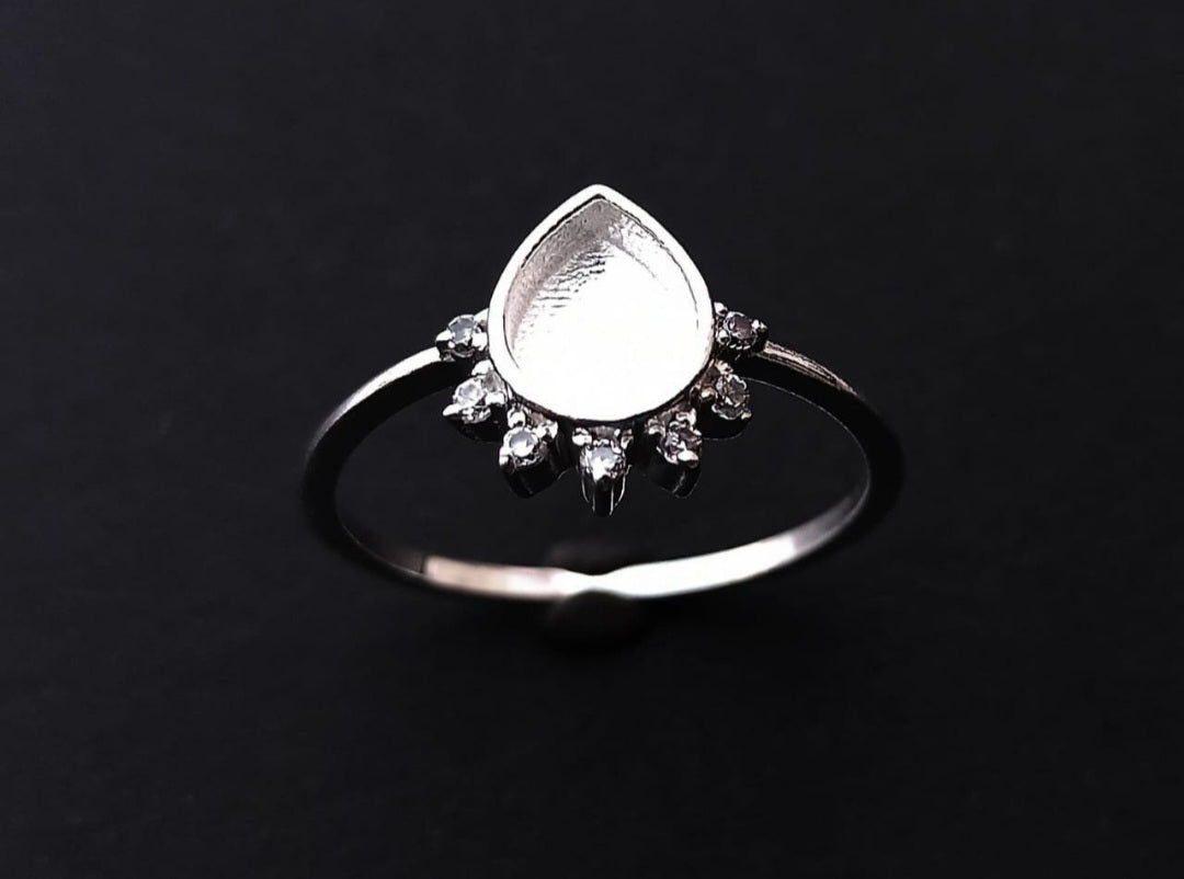 Ariel Ring